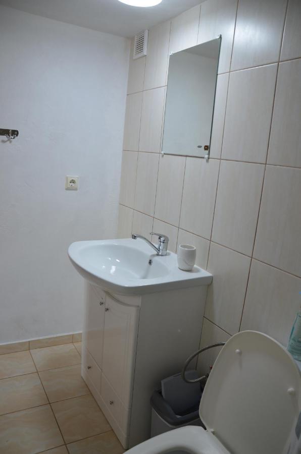 Nameliu Ir 2-4 Vietu Kambariu Nuoma Sventojoje, Zuvedru G Hotel Šventoji Eksteriør billede